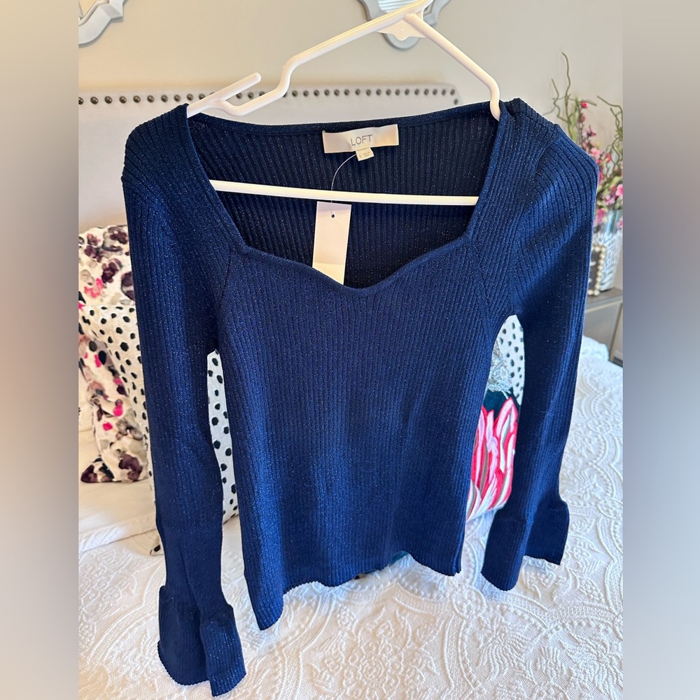 SALE!! NWT  Loft Shimmer Ribbed Sweetheart Neck Flare Cuff Sweater Navy Size S - Picture 4 of 7